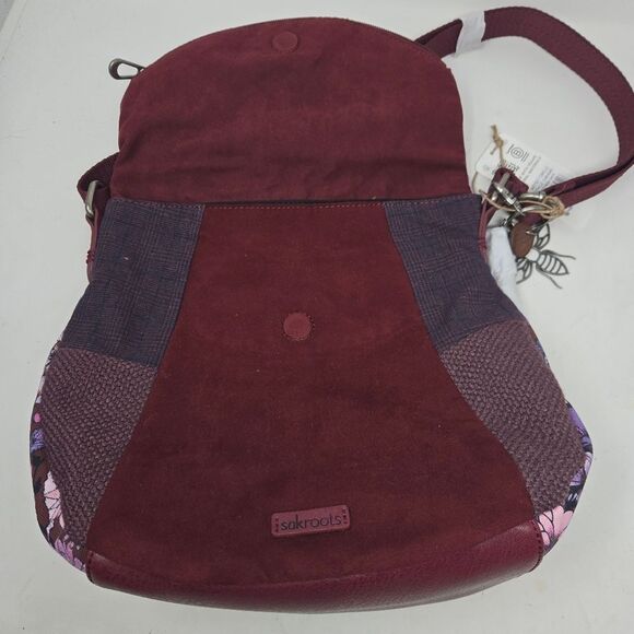 SAKROOTS Cabernet In Bloom Foldover Crossbody Purse Patchwork BEE Keychain NWT - Picture 7 of 15